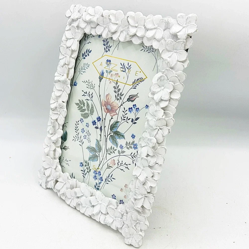 Azzure Home Picture Frame 5x7 White Floral‎ Textured